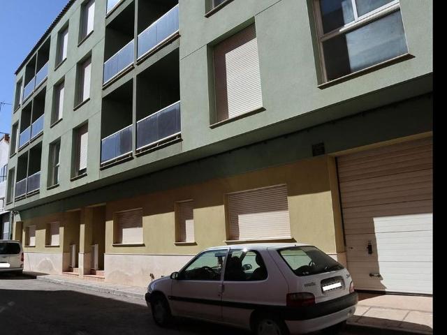 Local comercial en alquiler en calle Migdia, Ulldecona, de 50 m² 1 habitación por 300