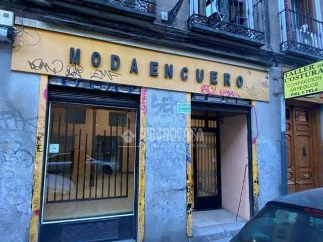 Local comercial en alquiler en Calle San Bernardino