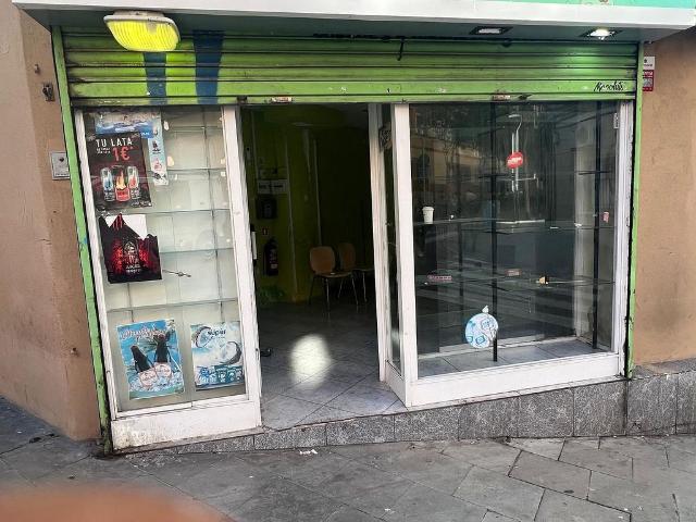 Local comercial en alquiler en calle Santiago Apòstol, Hospitalet de Llobregat, L´, de 60 m² 1 habitación por 750