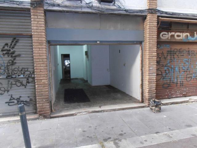 Local comercial en alquiler en calle Piferrer, Barcelona, de 20 m² 1 habitación por 340