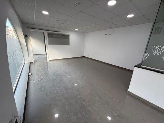 Local comercial en alquiler en calle Prim, Sant Celoni, de 270 m² 2 habitaciones por 1.500