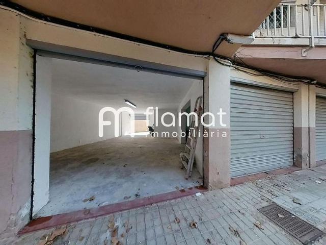 Local comercial en alquiler en calle Rovira i Virgili, Tarragona, de 90 m² 2 habitaciones por 600