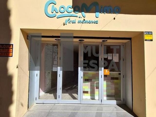 Local comercial en alquiler en calle Rosa, Sabadell, de 76 m² 1 habitación por 1.600