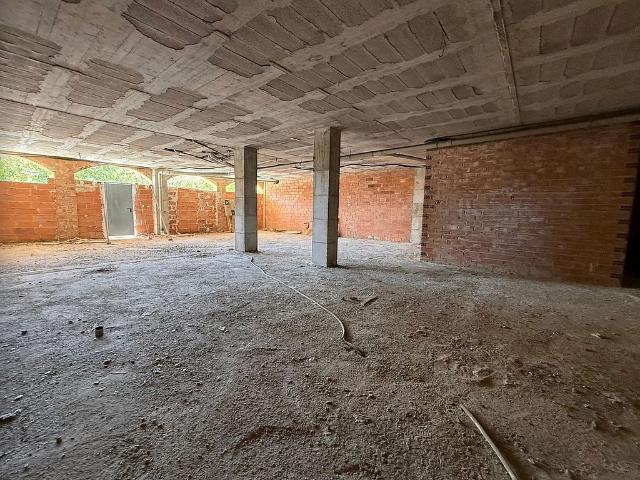 Local comercial en alquiler en calle, Torredembarra, de 200 m² 1 habitación por 300