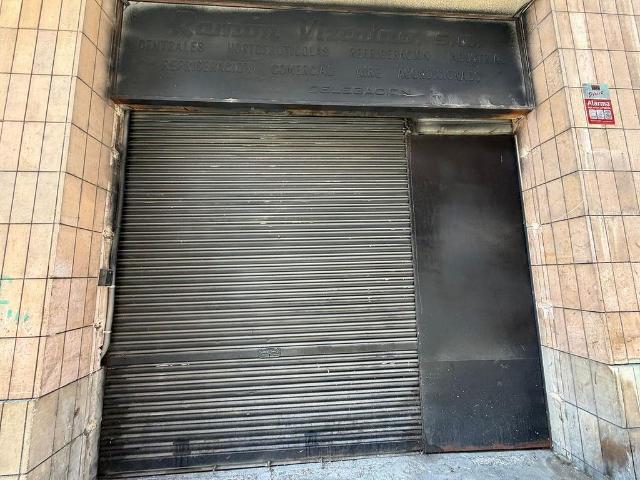 Local comercial en alquiler en calle Templers, Lleida, de 100 m² 1 habitación por 500