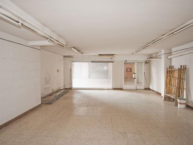 Local comercial en alquiler en calle Valencia, Barcelona, de 134 m² 2 habitaciones por 720