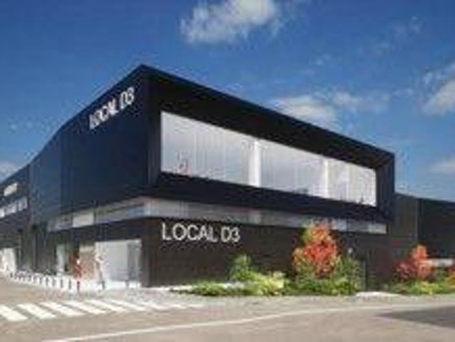 Local comercial en Alquiler en Campoamor