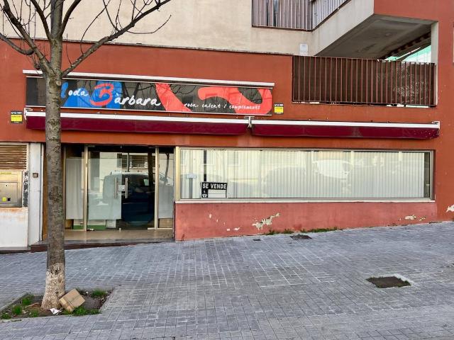 Local comercial en Alquiler en Can Llong
