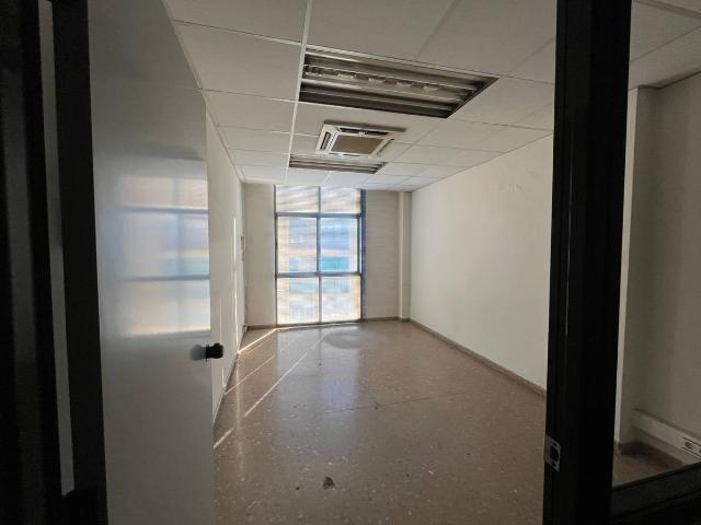 Local comercial en Alquiler en Can Pantiquet