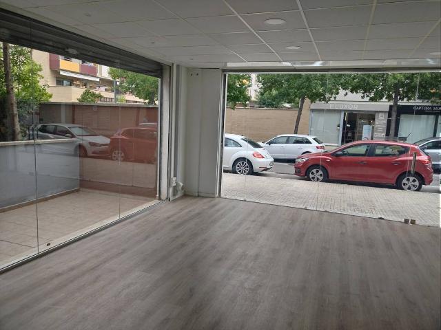 Local comercial en Alquiler en Can Roca