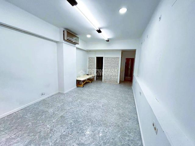 Local comercial en Alquiler en Can Vidalet