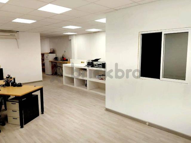 Local comercial en Alquiler en Can Vidalet