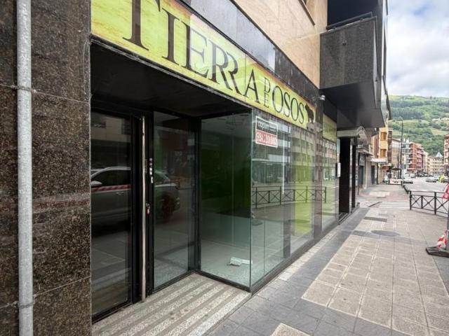 Local comercial en alquiler en Cangas del Narcea, Cangas del Narcea