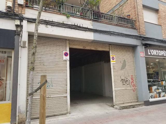 Local comercial en Alquiler en Cappont