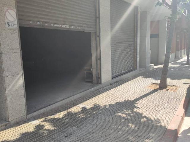Local comercial en Alquiler en Caputxins Ambulatori