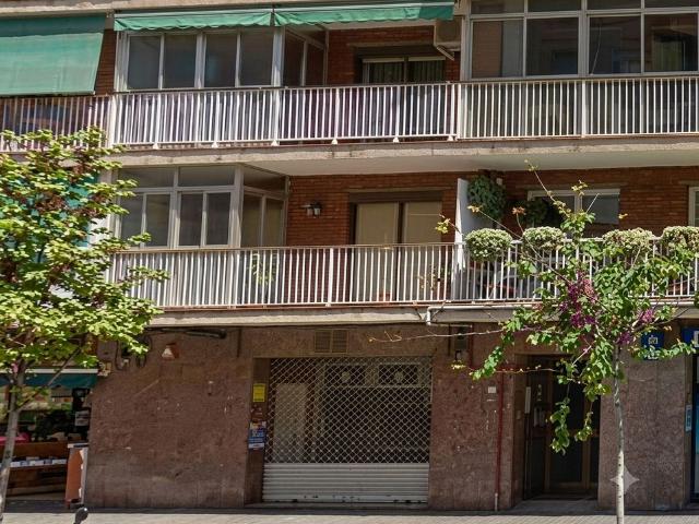Local comercial en alquiler en carretera De la Marina, Prat de Llobregat, El, de 100 m² por 1.200