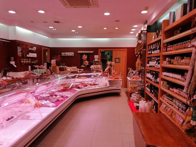 Local comercial en alquiler en carretera De Santpedor, Manresa, de 200 m² 3 habitaciones por 900