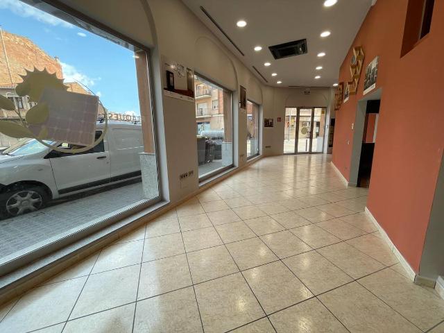 Local comercial en Alquiler en Carretera de Vic Remei