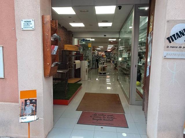 Local comercial en Alquiler en Castellbisbal