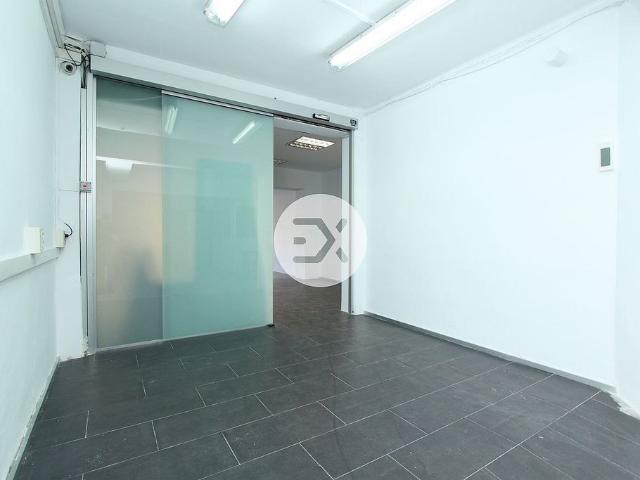 Local comercial en alquiler en Castelldefels, de 179 m² 3 habitaciones por 1.300