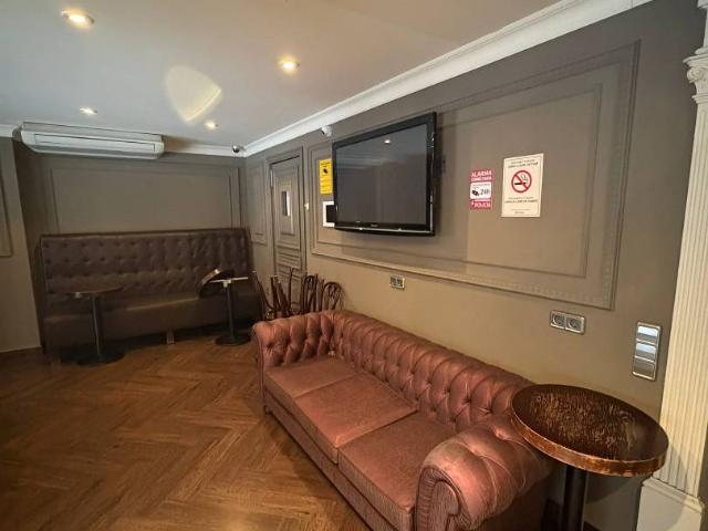 Local comercial en Alquiler en Centre Barri Vell