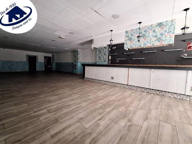 Local comercial en Alquiler en Centre Eixample – Can Llobet