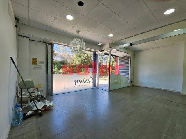 Local comercial en Alquiler en Centre Estació