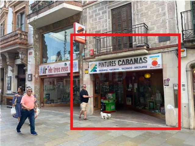 Local comercial en Alquiler en Centre Estació