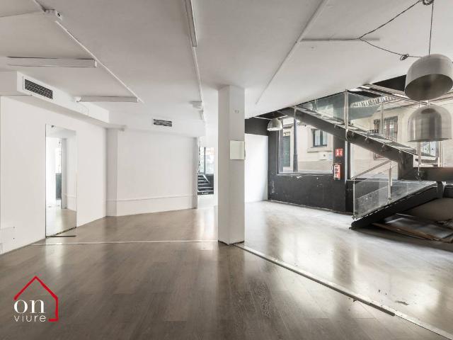 Local comercial en Alquiler en Centre Estació
