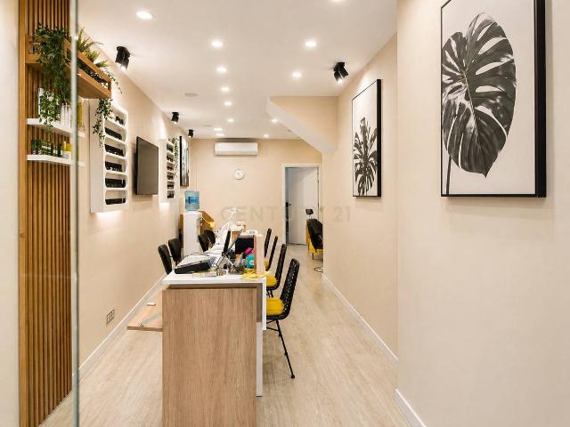 Local comercial en Alquiler en Centre Estació