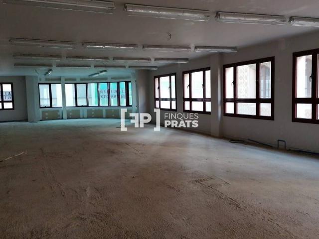 Local comercial en Alquiler en Centre Històric