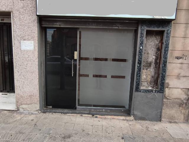Local comercial en Alquiler en Centre Passeig i Rodalies