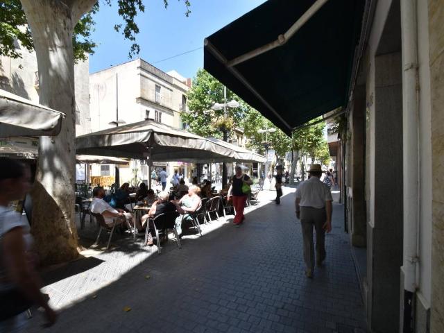 Local comercial en Alquiler en Centre Vila