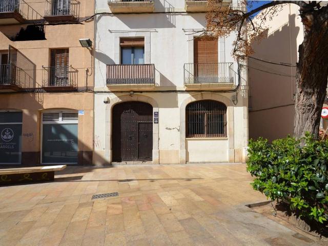 Local comercial en Alquiler en Centre Vila