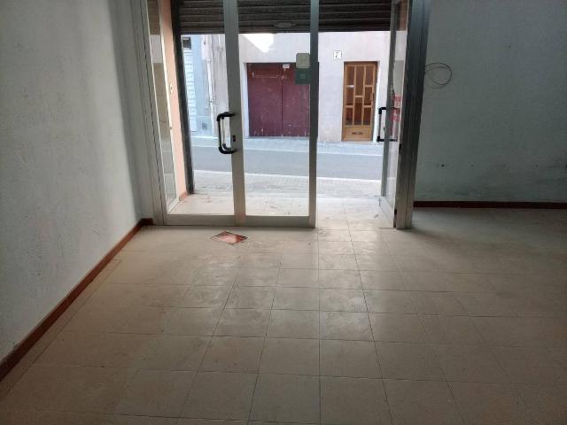 Local comercial en Alquiler en Centre Vila