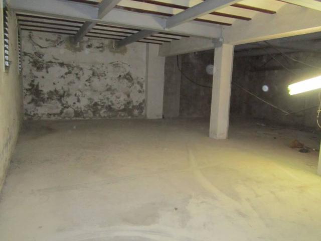 Local comercial en Alquiler en Centre Vila