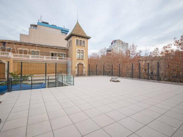 Local comercial en Alquiler en Centre Vila
