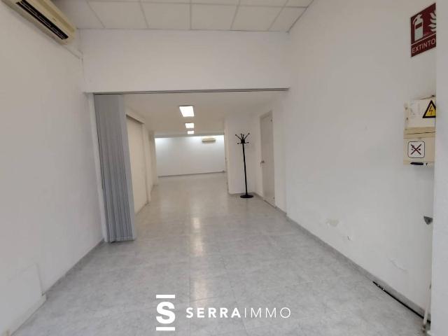 Local comercial en Alquiler en Centre Vila