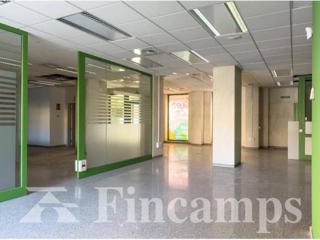Local comercial en Alquiler en Centre