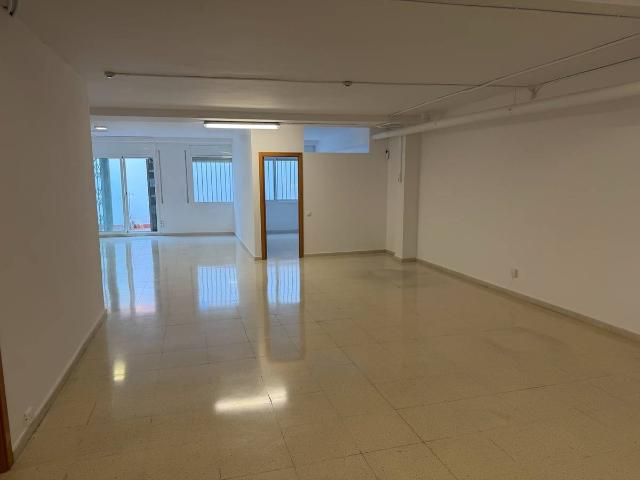 Local comercial en Alquiler en Centre