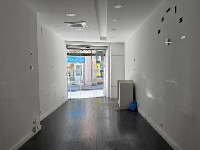 Local comercial en Alquiler en Centre