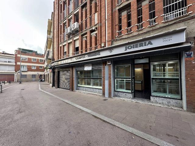 Local comercial en Alquiler en Centre