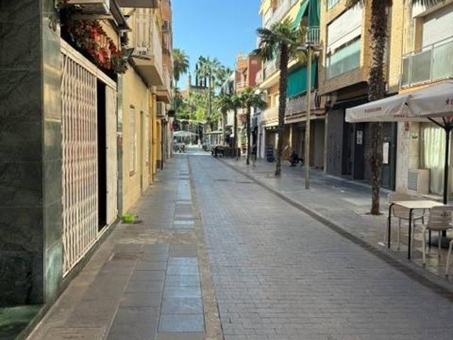 Local comercial en Alquiler en Centre