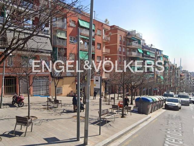 Local comercial en Alquiler en Centre
