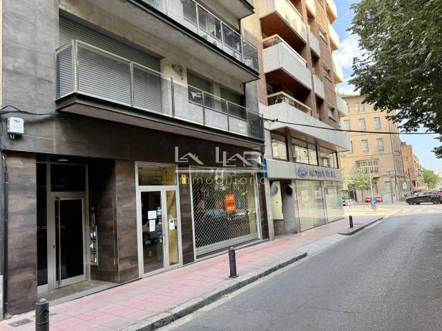Local comercial en Alquiler en Centre