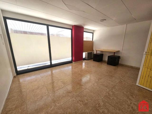 Local comercial en Alquiler en Centre