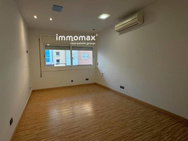 Local comercial en Alquiler en Centre