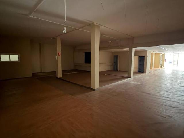 Local comercial en Alquiler en Centre