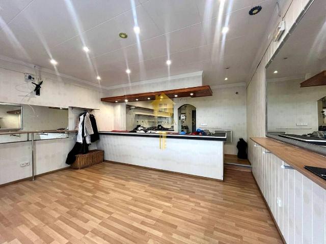 Local comercial en Alquiler en Centre