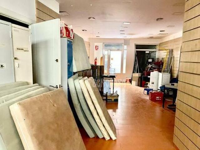 Local comercial en alquiler en Centro